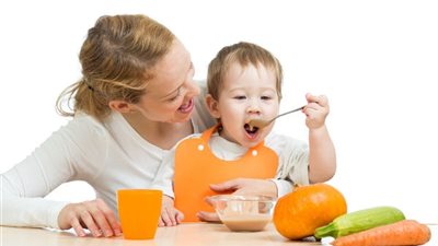 حافظ عليه من بدرى.. أطعمة تحمي طفلك من الأمراض