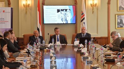 ندوة«القانون والإقتصاد» تجمع هامبورج وفيينا في الجامعة البريطانية