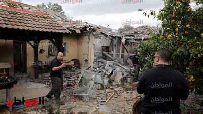 الصور الأولى للمنزل الذي تعرض إلى قصف صاروخي في تل أبيب