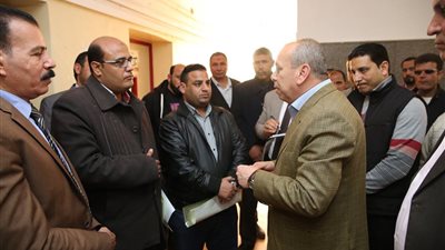 محافظ كفرالشيخ يستعرض جهود مؤسسة الشباب للتنمية المستدامة
