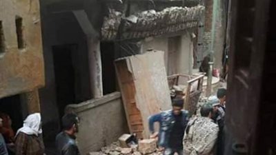 مصرع شخص إثر انهيار منزل في السنطة بالغربية