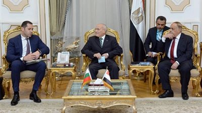 انفوجراف| مشروعات اتفق عليها «العصار»ونائب وزير اقتصاد بلغاريا
