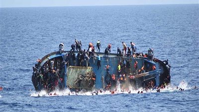مصرع 4 أشخاص في حادث غرق قارب مهاجرين على السواحل التركية