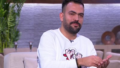 فيديو| خالد عليش في كلام ستات: «أنا بلعب في دماغ اللي بيسمعني»