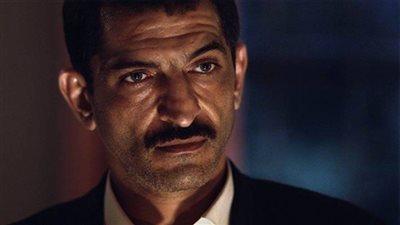 عمرو واكد يتصدر تويتر.. المغردون: «بعت مصر بكام يا عشري»