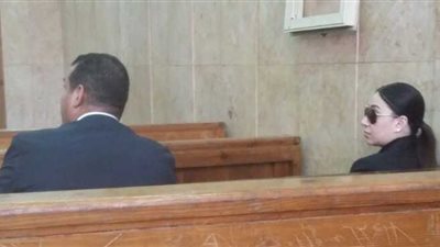 تأجيل محاكمة الفنانة «بوسي» بتهمة التهرب الضريبي