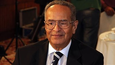 «الوفد»: المناخ الديمقراطي أهم آليات التعديلات الدستورية 2019