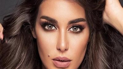 ليست سيلفي برشلونة الأولى .. صور أثارت الجدل حول ياسمين صبري