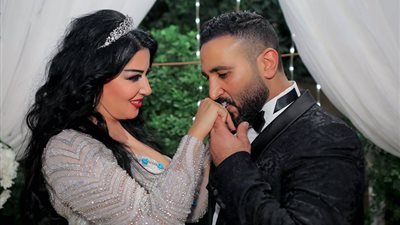 طلاق أحمد سعد وسمية الخشاب.. يتصدر تويتر 
