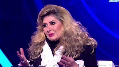 فيديو| سهير رمزي في تحت السيطرة: أنا حاقنة بوتكس وفيلر 