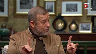فيديو| شريف منير: «النحس كان هيموت أحمد السقا وهاني رمزي»