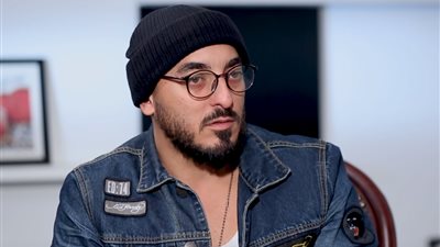 فيديو|حسام الحسيني يكشف علاقته بمحمد رمضان وتامر حسني