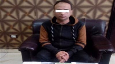 أيمن محفوظ يكشف عقوبات طبيب المحلة المزيف  