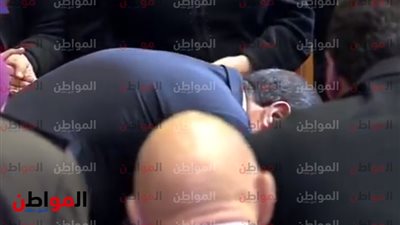 «الرئيس الإنسان».. السيسي يكسر القواعد في احتفالية المرأة المصرية