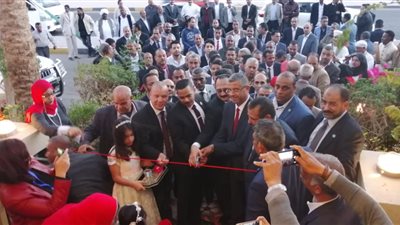 رئيس لجنة النقل يهنئ مستقبل وطن البحر الأحمر بالمقرر الجديد
