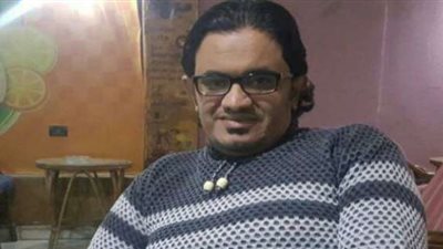 خاص| الشاعر رمضان محمد يهدي الأهلي أغنية جديدة في «القمة»