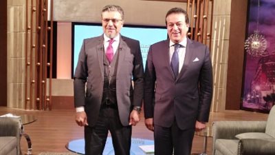 وزير التعليم العالي يكشف مستقبل البحث العلمي مع عمرو الليثى 