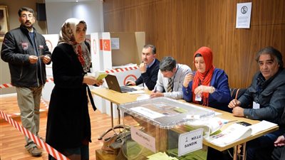 تركيا تبدأ اليوم بداية تصويت الانتخابات المحلية