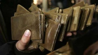 الكيف بيزل.. القبض على اثنين بتهمة حيازة الحشيش بقنا 