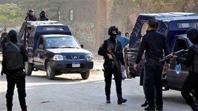 سقوط متهم في سرقة جرار زراعي وقتل صاحبه على يد 4 مديريات أمن 