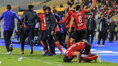 انتصار الأهلي على الاتحاد يشعل المنافسة علي لقب الدوري المصري