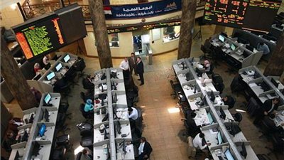 الارتفاع يتوج مؤشرات البورصة المصرية في المستهل