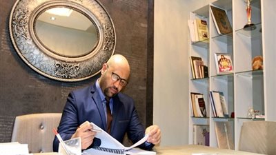 محمد سمير مبروك يكشف كواليس فيلمه الجديد «استدعاء ولي عمرو»