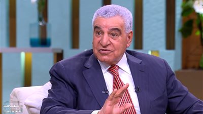 زاهي حواس:«سيدة أمريكية شافت قناع توت عنخ أمون أغمي عليها»