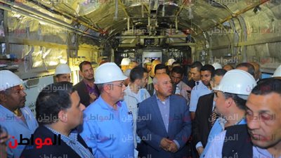 صور| وزير النقل يتفقد ورش سكك حديد كوم أبوراضي ببني سويف 