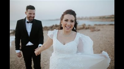 هكذا احتفل محمود حجازي بعيد ميلاد أسما شريف منير 