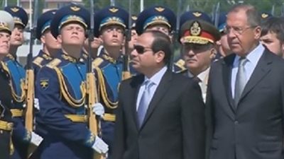 لقاء الرئيس السيسي ووزير خارجية روسيا في قصر الاتحادية 