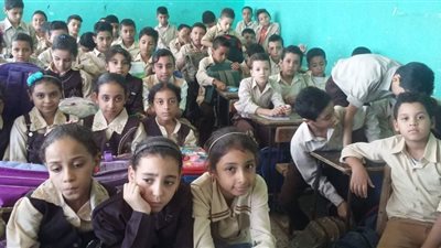 في عيدها القومي.. الجيزة تعالج تكدس الطلاب بـ10 مدارس جديدة 