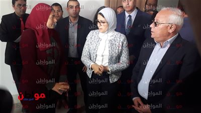 صور| وزيرة الصحة تشيد بأعمال تطوير مستشفى الزهور ببورسعيد