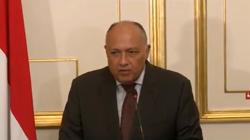  وزير الخارجية