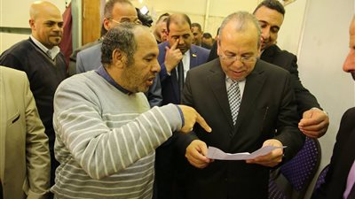 محافظ كفر الشيخ يستمع لشكاوى المواطنين بدسوق
