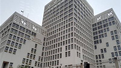 ننشر تفاصيل قرار المالية بـ إلغاء التعامل بالدفاتر الورقية