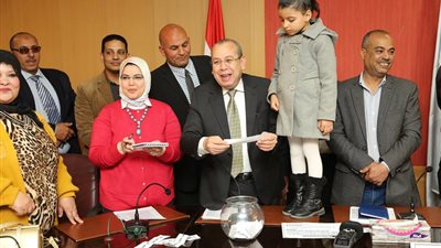 أسماء الـ10 فائزين في قرعة الحج للعاملين بديوان عام كفر الشيخ