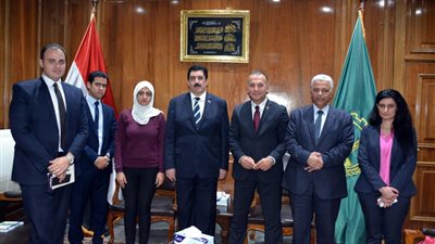 محافظ القليوبية يستقبل المشرف على جائزة مصر للتميز الحكومي