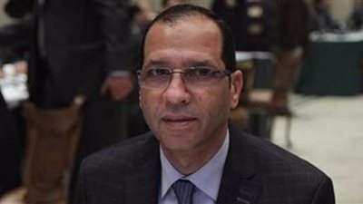 النائب خالد مشهور يطالب بتخصيص 25% من المجالس النيابية للمرأة