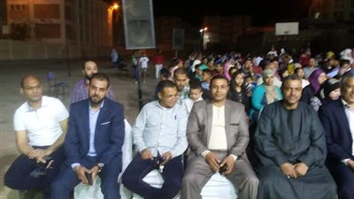 رئيس مدينة سفاجا يشهد احتفالات بالمدرسة التجريبية للغات بسفاجا