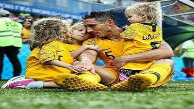 قصة صورة|عندما خسر«ميليغان»كأس العالم مبكرًا وفاز بـ«قبلات»بناته