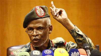 المجلس العسكري السوداني : ليس لدينا مطامع في السلطة وتدخلنا لحمايتها