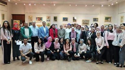 جامعة حلوان تفتتح معرض طبيعة صامتة بالفنون التطبيقية