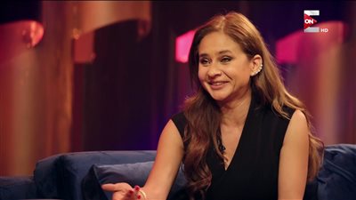 نيللي كريم في برنامج سهرانين: «بحب اضحك مع الجمهور على نفسي»