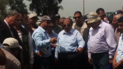 وزير الزراعة يشهد افتتاح موسم زراعة القطن بكفر الشيخ 