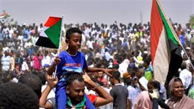 من مصر إلى لبنان..أفراح عربية بإنتصار الثورة السودانية