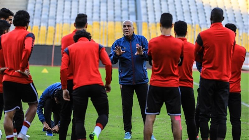 محمد يوسف مع لاعبو