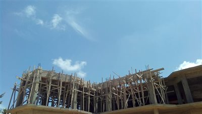 صور| استمرار حملات إيقاف أعمال البناء المخالف بالعامرية 