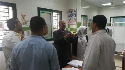 وكيل صحة البحيرة يفاجئ مستشفى حميات دمنهور والقومسيون الطبي