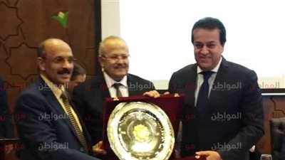 صور| رئيس جامعة القاهرة: الإمكانيات متاحة لخدمة أبناء أفريقيا